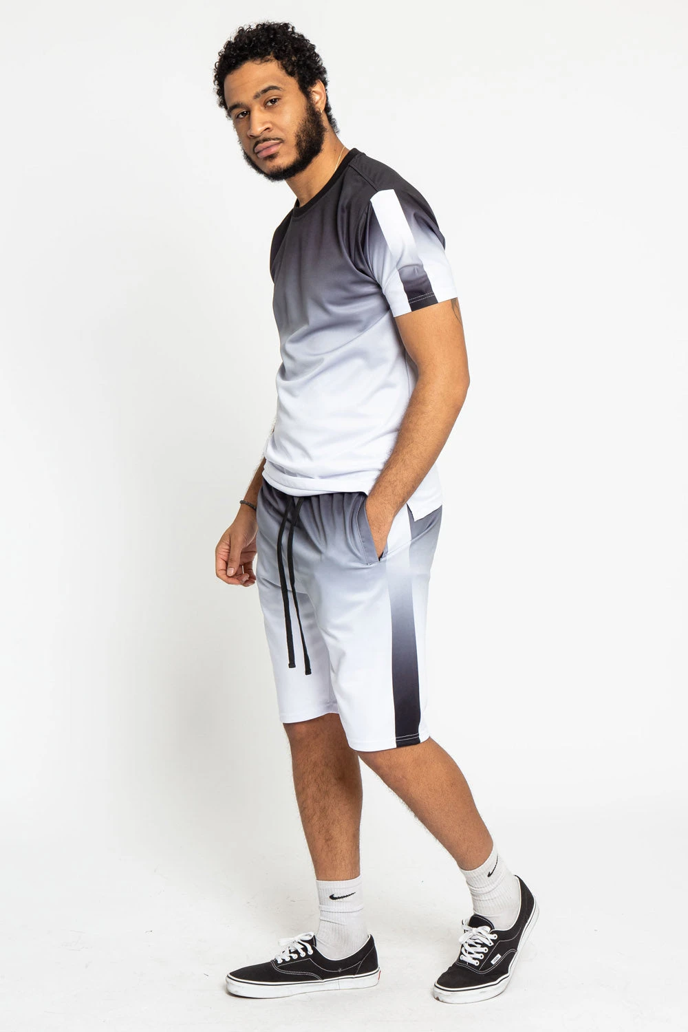 Gradient Ombre T-Shirt And Shorts Set - Image 4