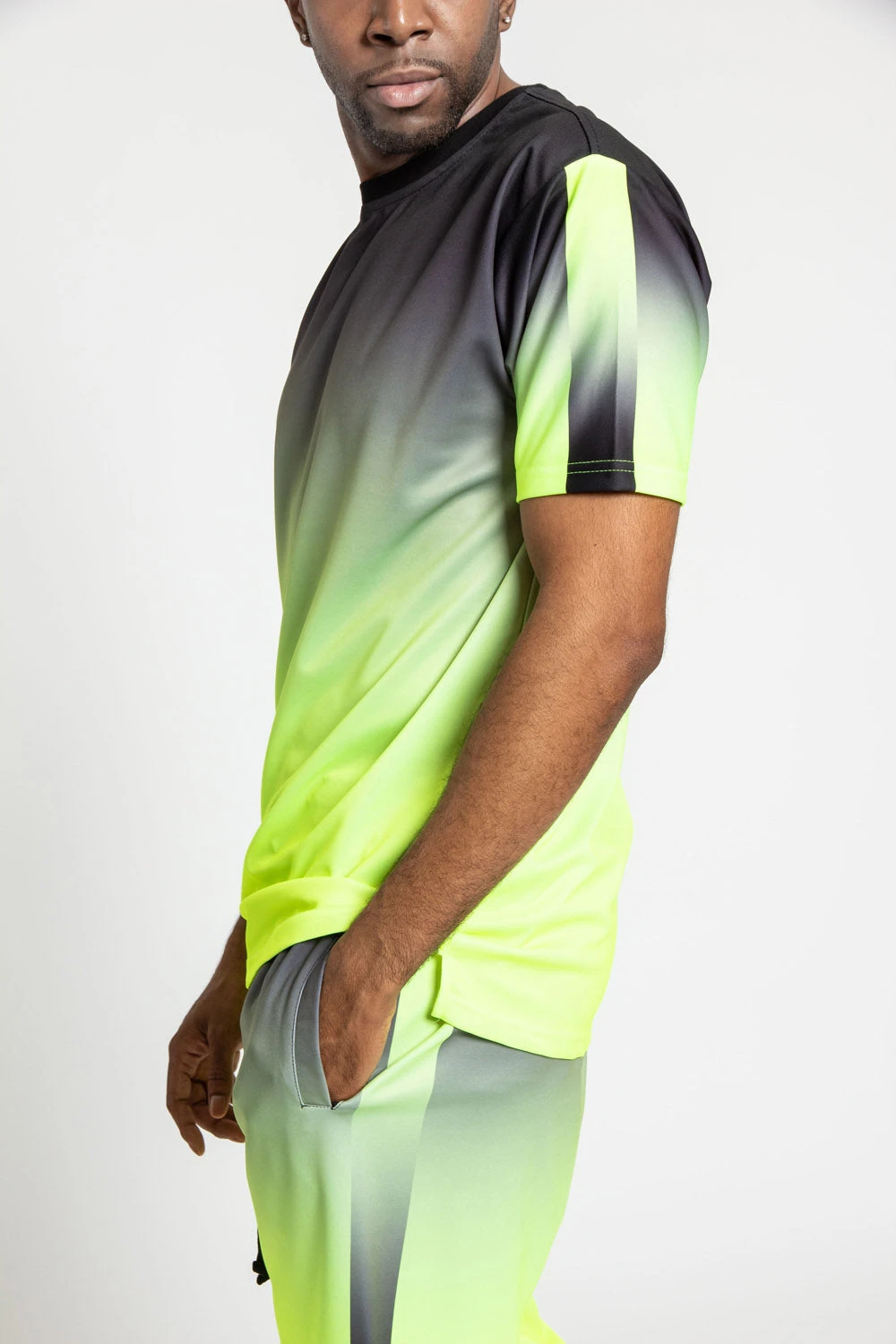 Gradient Ombre T-Shirt And Shorts Set - Image 11